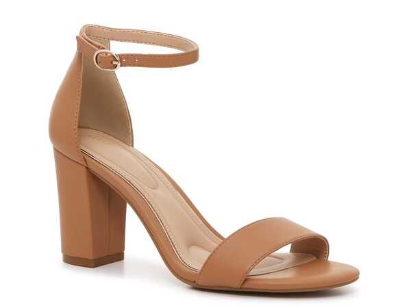 ケリー＆ケイティ レディース シューズ サンダル Kelly Katie Hailee Sandal Latte Brown Synthetic ブラウン