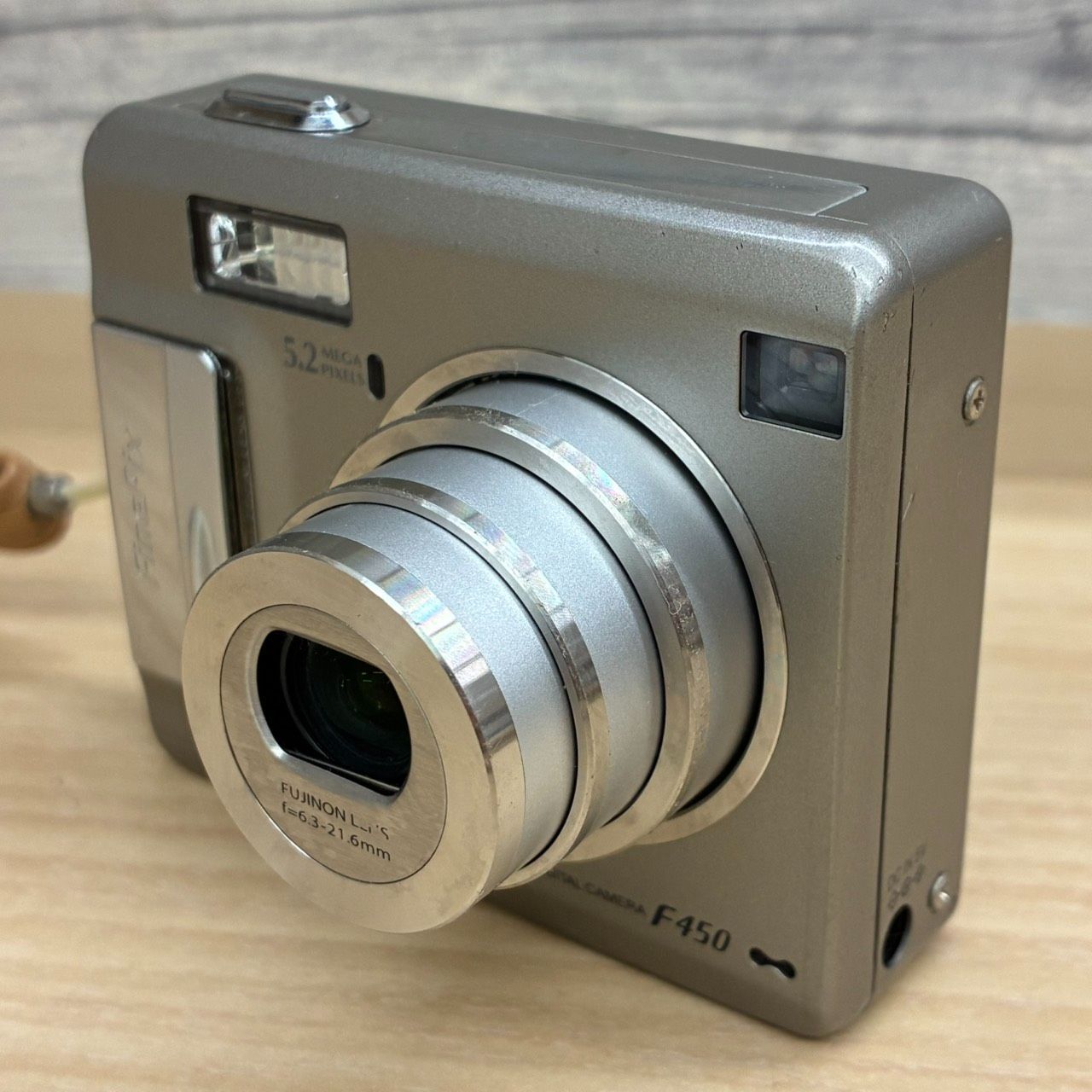 亘】FUJIFILM FinePix F450 フジフイルム ファインピクス デジカメ 