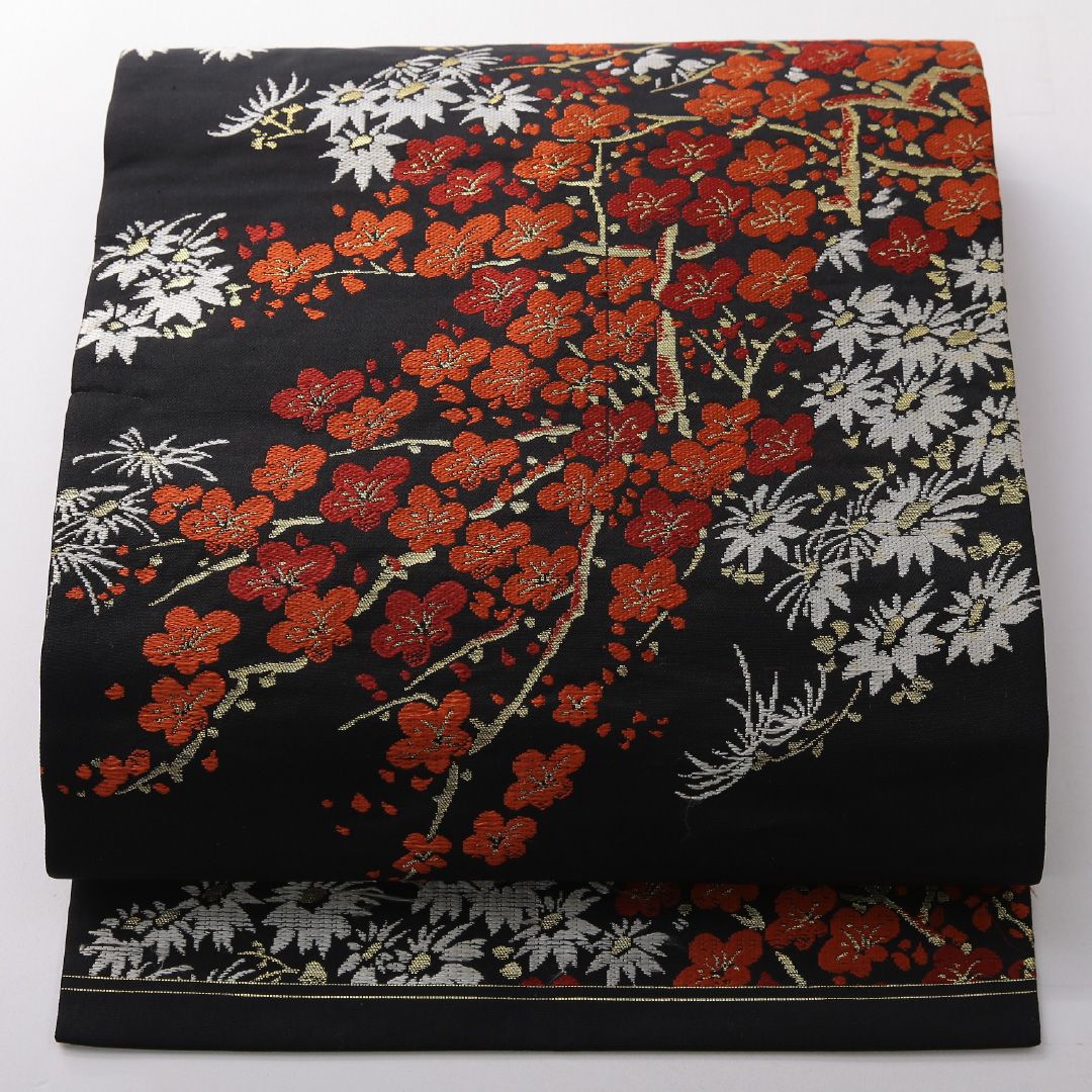 お買い得品!九寸名古屋帯 Aランク 帯丈336cm 正絹 六通 名古屋仕立て 織り セミフォーマル 梅 菊 黒系 RP 1245-03817