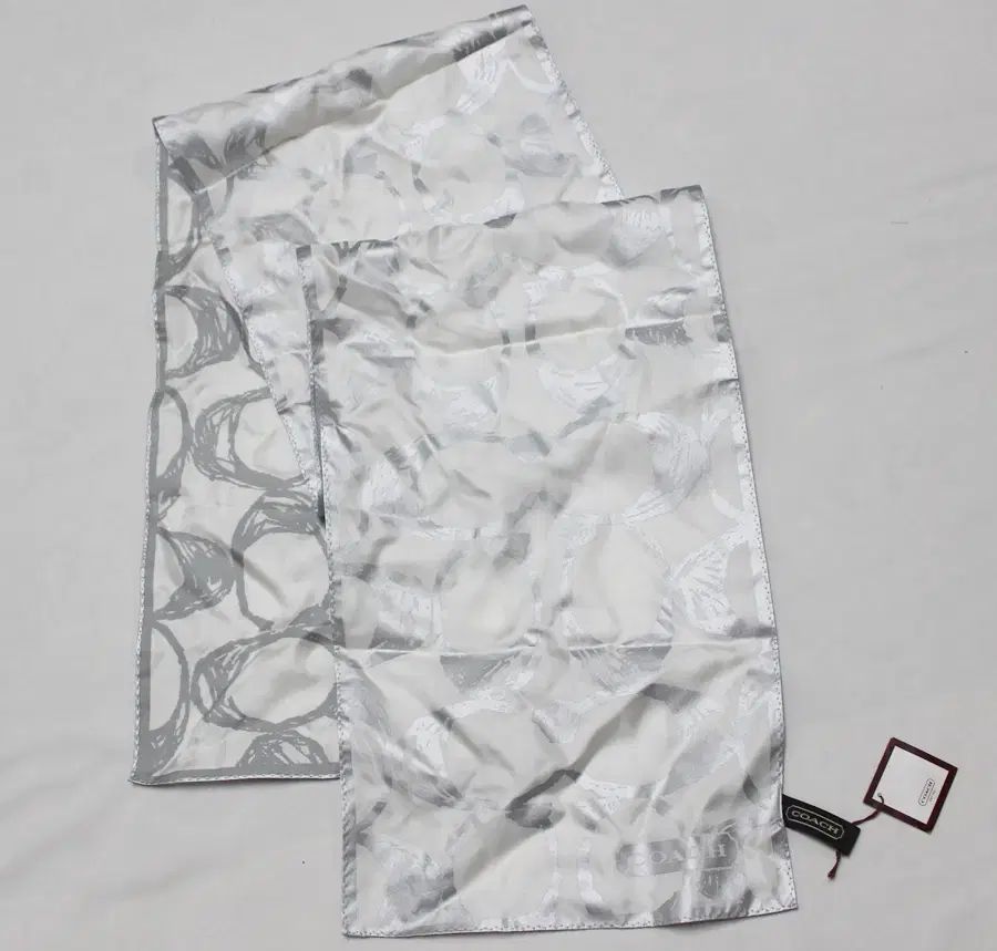 新品 COACH コーチ 正規品 シルク 長さ 긴 スカーフ ツイリー/01
