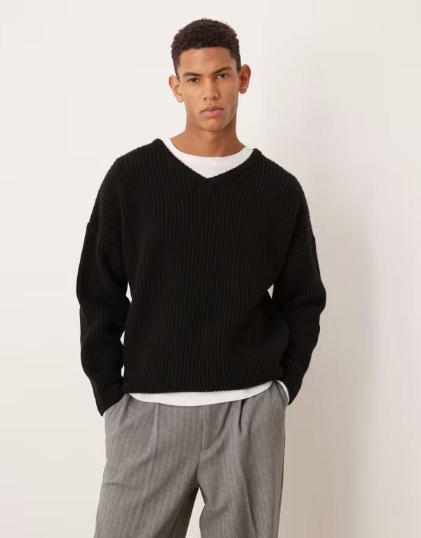 エイソス メンズ アウター ニット・セーター Vネック ASOS DESIGN oversized knit rib vneck sweater Black ブラック