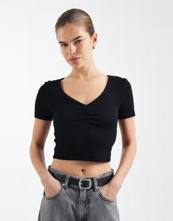 オンリー レディース トップス Tシャツ リブニット Vネック ギャザー クロップド ニット ONLY vneck ruchedetailing rib knit cropped tshirt Black ブラック