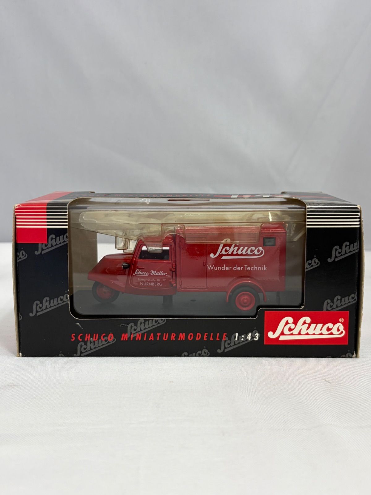 Schuco シュコー Tempo Kastenwagon 1/43