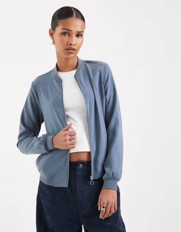 ヴェロモーダ レディース アウター ジャケット・ブルゾン Vero Moda lightweight zip front bomber jacket in china Blue ブルー