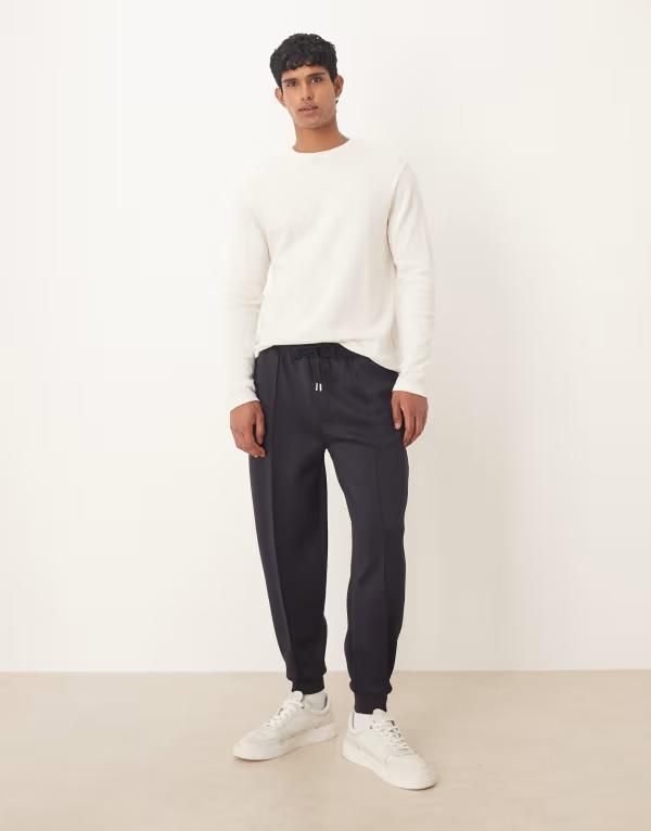 エイソス メンズ ボトムス カジュアルパンツ パンツ スウェットパンツ スキューバ ASOS DESIGN heavyweight apered sweatpants in scubastyle fabric NAVY ネイビー 13,110円