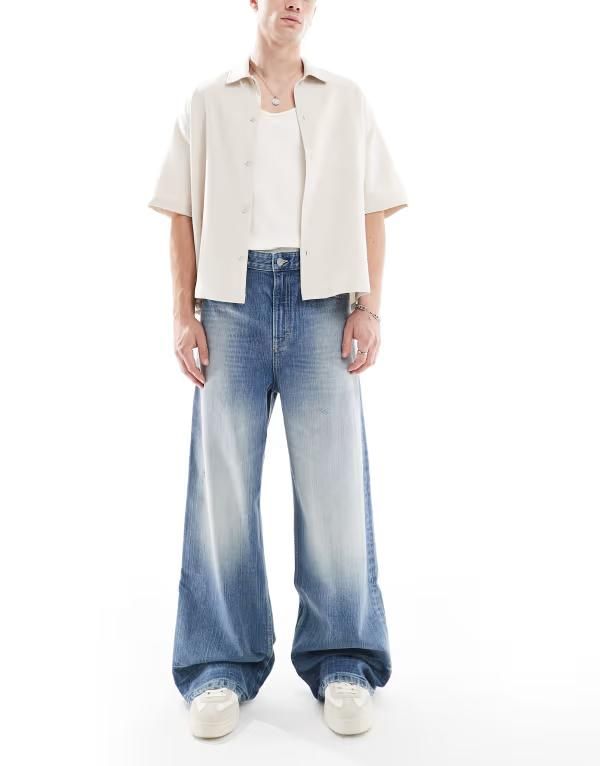 コットンオン メンズ ボトムス デニムパンツ コットン ジーンズ CottonOn Cotton On super baggy jeans in movin MOVIN BLUE ブルー