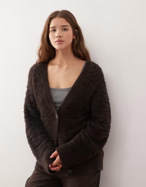 モンキ レディース アウター カーディガン ニット Monki Bambi jacquard knit cardigan in chocolate Brown ブラウン