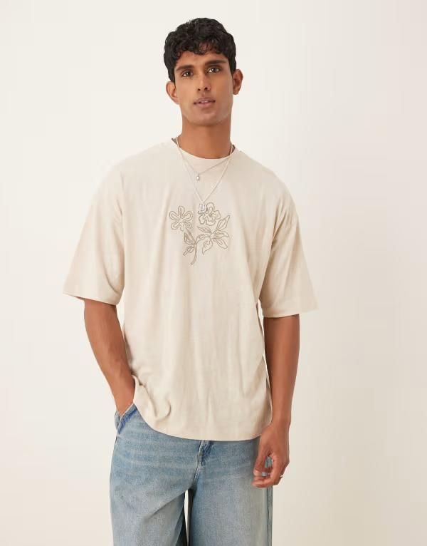 エイソス メンズ トップス Tシャツ フラワー柄 シャツ リネン フラワー ASOS DESIGN linen mix oversized tshirt with floral embroidery in natural NATURAL