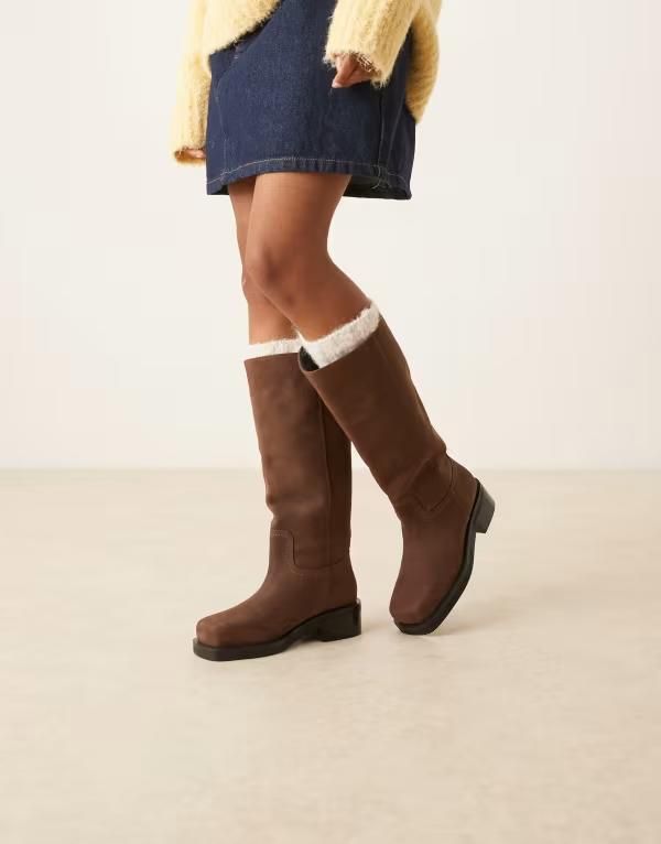エイソス レディース シューズ ブーツ・レインブーツ レザー ASOS DESIGN Cynthia leather trucker pull on knee boots in chocolate nubuck Chocolate チョコレート