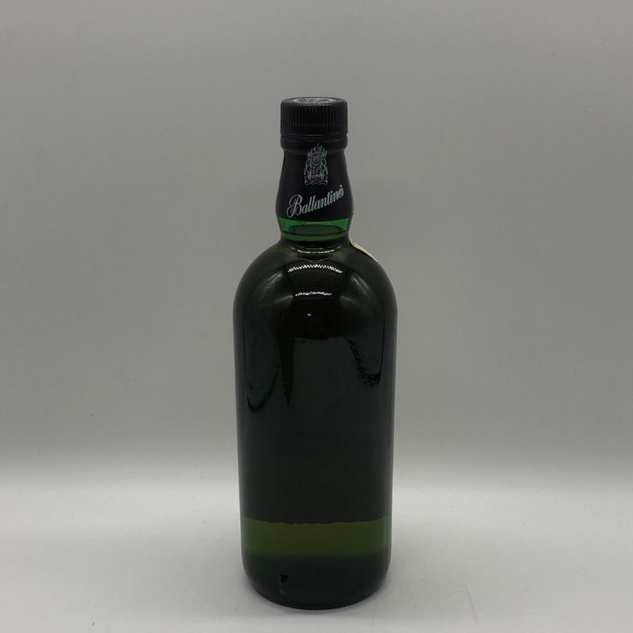 バランタイン 17年 ベリーオールド 青青紋章 750ml 43% - メルカリ