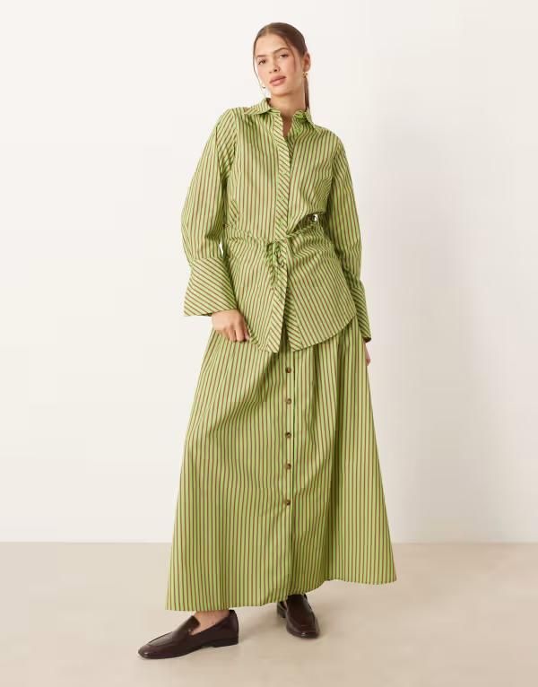 グラマラス レディース ボトムスカート ボタンダウン マキシ Glamorous button down maxi poplin skirt red stripes GREEN RED STRIPES レッド