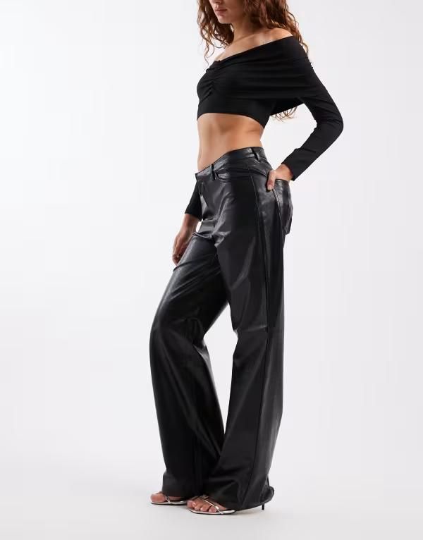 オンリー レディース ボトムス カジュアルパンツ ワイドレッグ レザー フェイクレザー ONLY high rise wide leg faux leather pants with woven details Black ブラック