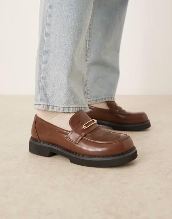 エイソス メンズ シューズ スリッポン・ローファー ローファー ASOS DESIGN loafers with gold snaffle BROWN ブラウン