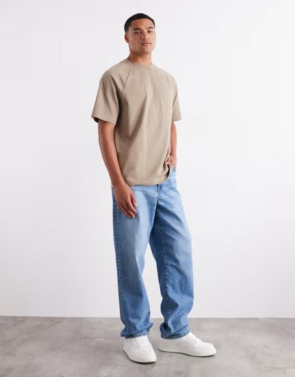 エイソス メンズ ボトムス デニムパンツ ジーンズ ASOS DESIGN baggy jeans in mid wash Mid wash blue ブルー