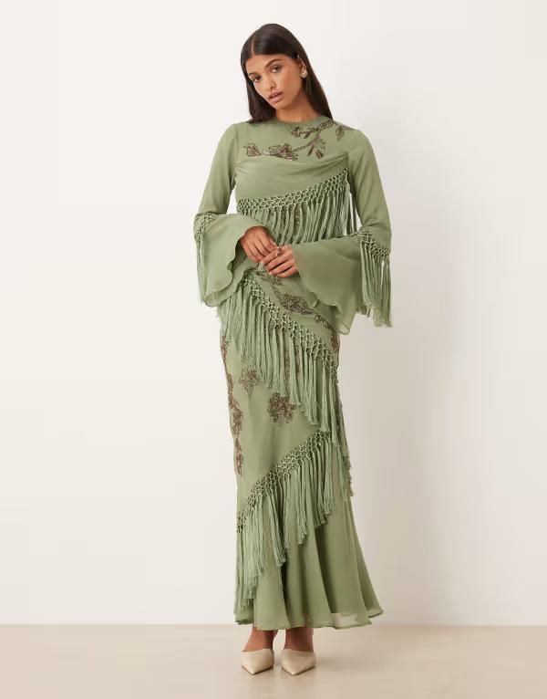 エイソス レディース トップス ワンピース マキシワンピース フラワー柄 ドレープ マキシ フリンジ フラワー ASOS DESIGN long sleeve floral embellished maxi dress with draped fringe i