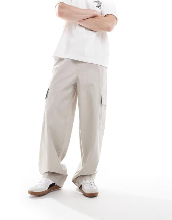 エイソス メンズ ボトムス カジュアルパンツ カーゴパンツ パンツ ASOS DESIGN super baggy cargo pants with elastic waist Gray グレー