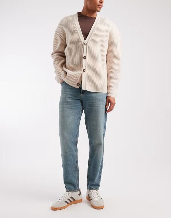 エイソス メンズ ボトムス デニムパンツ ジーンズ ASOS DESIGN tapered jeans in darkwash blue with tint Dark Wash Blue ブルー