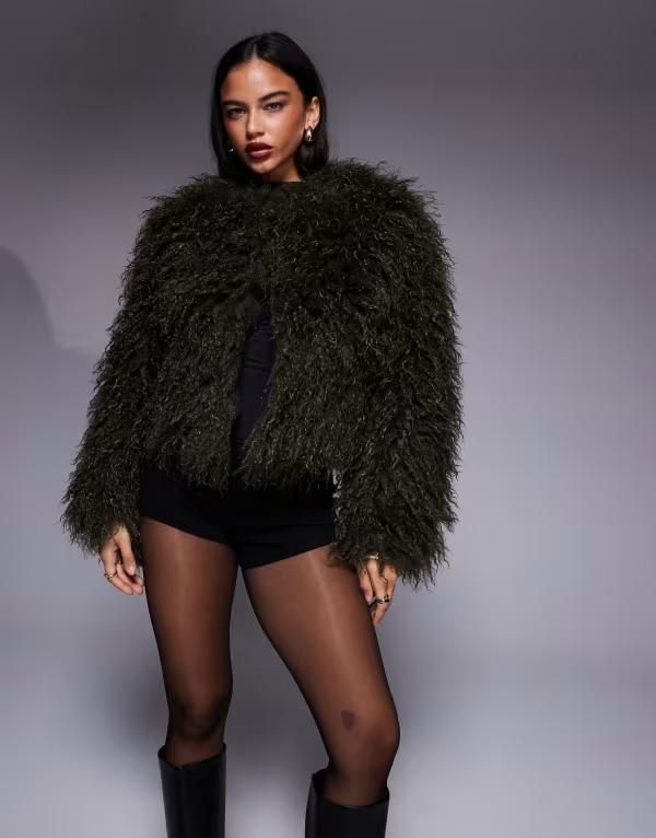 エイソス レディース アウター コート クロップド ASOS DESIGN ASOS X THE SOURCED COLLECTION cropped faux fur coat Khaki カーキ 29,770円