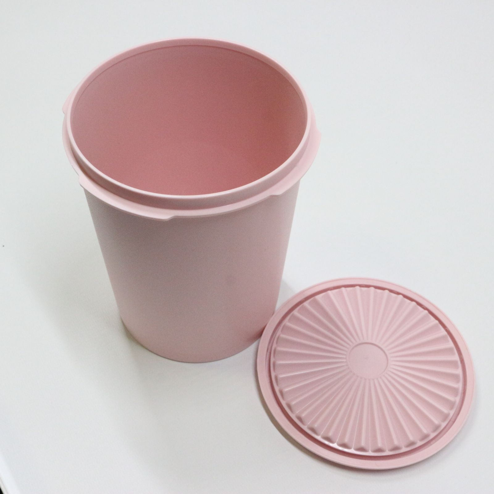 TM_325】Tupperware タッパーウェア グランプリデコレーターS ピンク