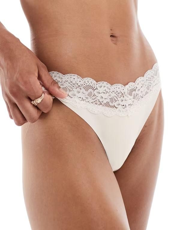 オンリー レディース アンダーウェア ブリーフパンツ レーストリム レース ONLY lace trim thong in neutral Peach Taffy ピーチ