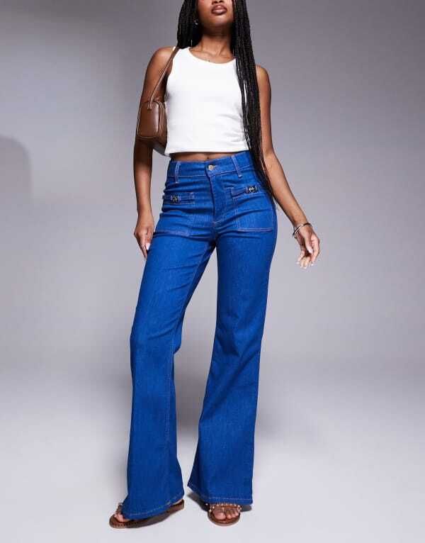 リバーアイランド レディース ボトムス デニムパンツ ジーンズ River Island relaxed flare jeans in bright Bright blue ブルー