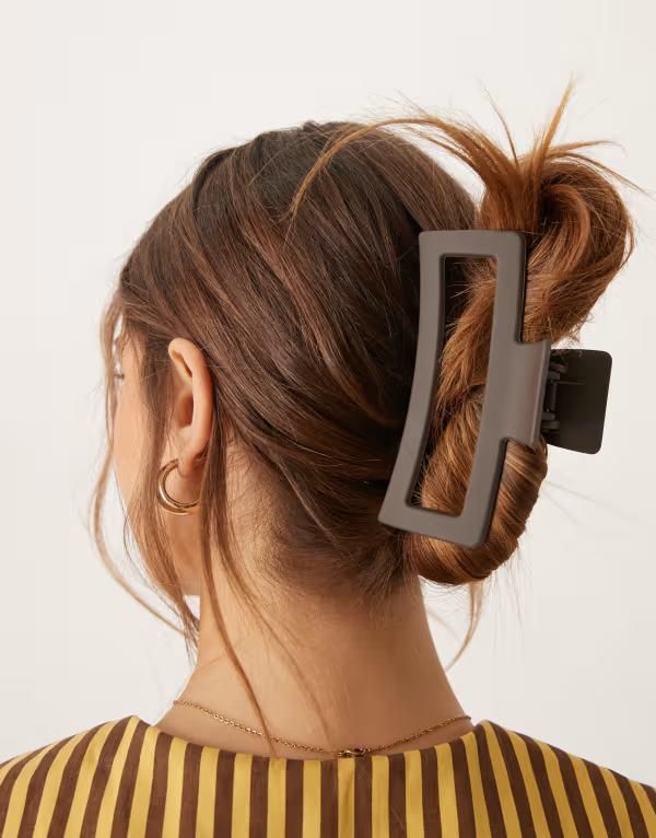 デザインビーロンドン レディース アクセサリー DesignB London XL hair claw in chocolate BROWN ブラウン