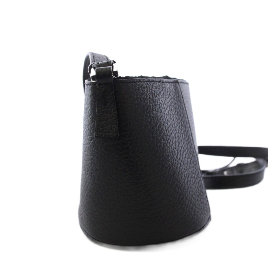 メゾンマルジェラ 11 Maison Margiela 11 5ACマイクロバケットバッグ
