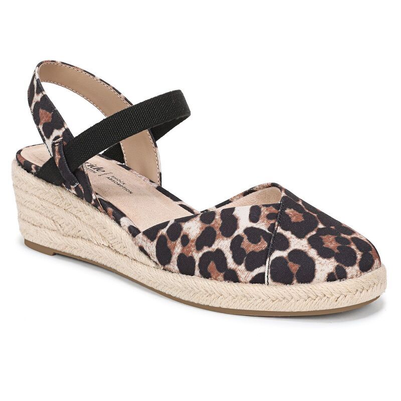 ライフストライド レディース シューズ サンダル LifeStride Pilar Womens Wedgespadrille Shoes Lightan タン