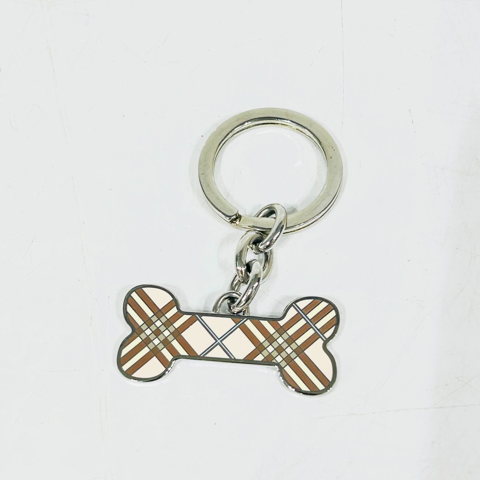 NC3573 バーバリー BURBERRY キーリング キーホルダー チャーム バッグチャーム ドッグボーン