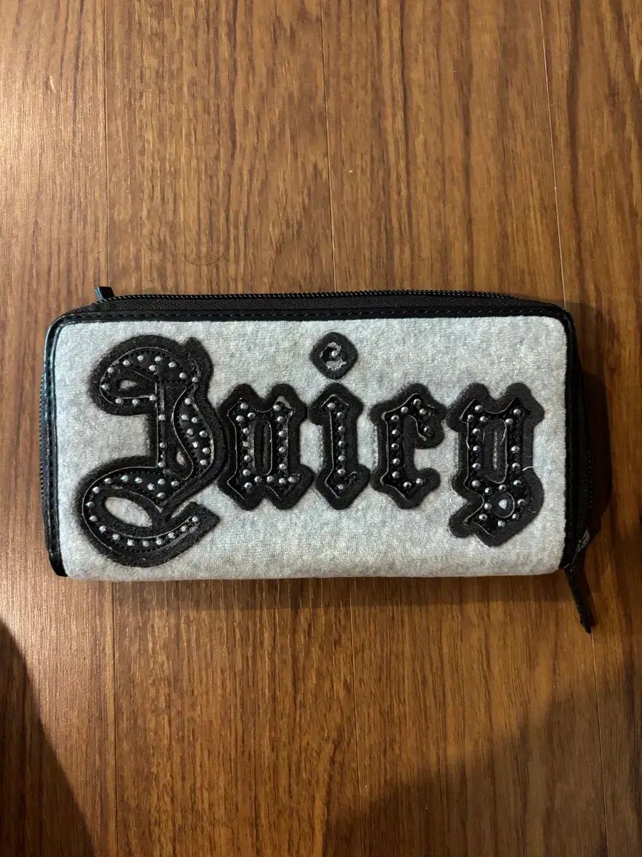 JUICY COUTURE ジューシークチュール ヴィンテージ y2k 財布