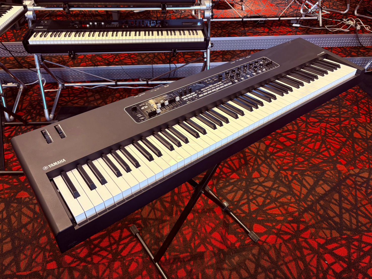 YAMAHA CK88（中古品）