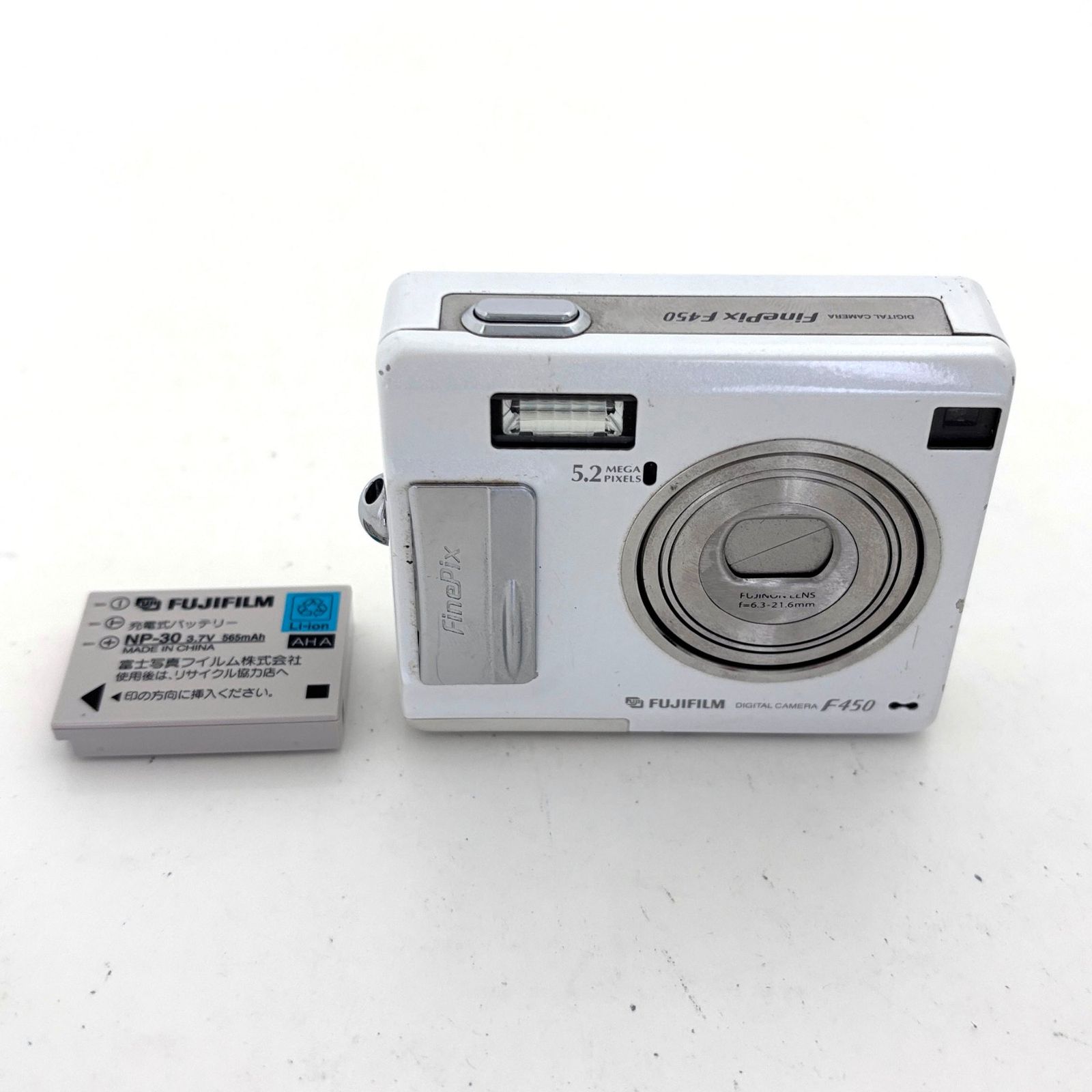 フジフィルム】FUJIFILM FinePix F450 ホワイト＋バッテリー デジタル