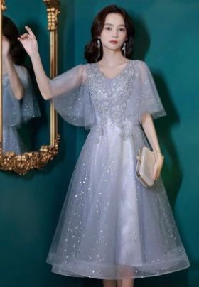 送料無料 未使用 結婚式 豪華 上品 チュール ミディアム ドレス 9号 M (OPN1246)