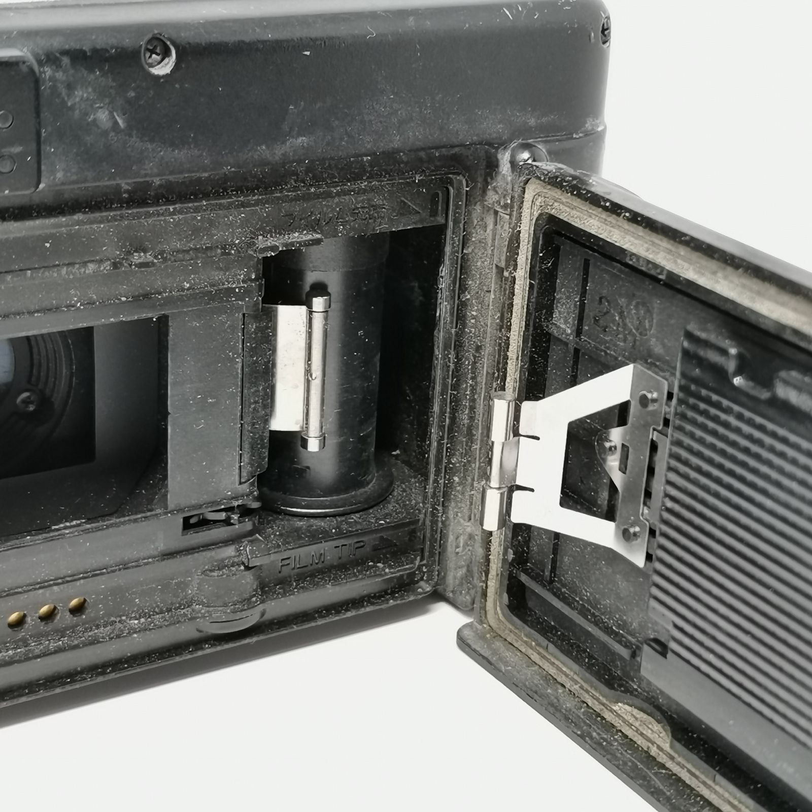 コニカ KONICA 現場監督 35WB ECO オレンジ コンパクトフィルムカメラ 汚れあり 中古品 動作未確 管理番号 ARCANKO2466