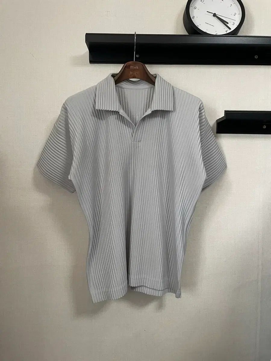 HOMME PLISSÉ ISSEY MIYAKE プリーツ カラ― 半袖Tシャツ グレー 4