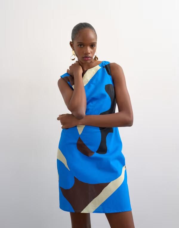 トップショップ レディース トップス ワンピース オープンバック プリント ミニ リネン Topshop linen look open back mini dress in bold blue abstract print Blue ブルー