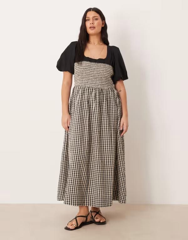 エイソス レディース トップス ワンピース ギンガムチェック マキシ ギンガム ASOS Curve ASOS DESIGN Curve shirred bodice maxi dress with puff sleeve in mono ginghamono