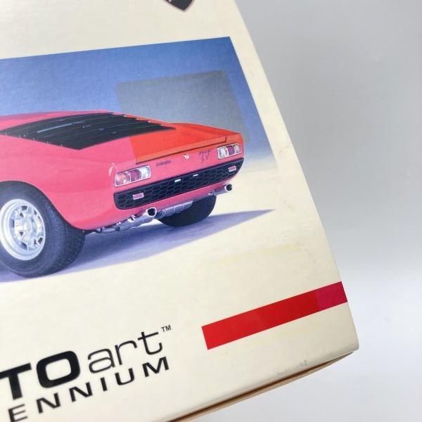 【箱ケース汚れ有】 Lamborghini Miura Concept 中古】箱傷み)オートアート 1/18 Lamborghini Miura SV(レッド