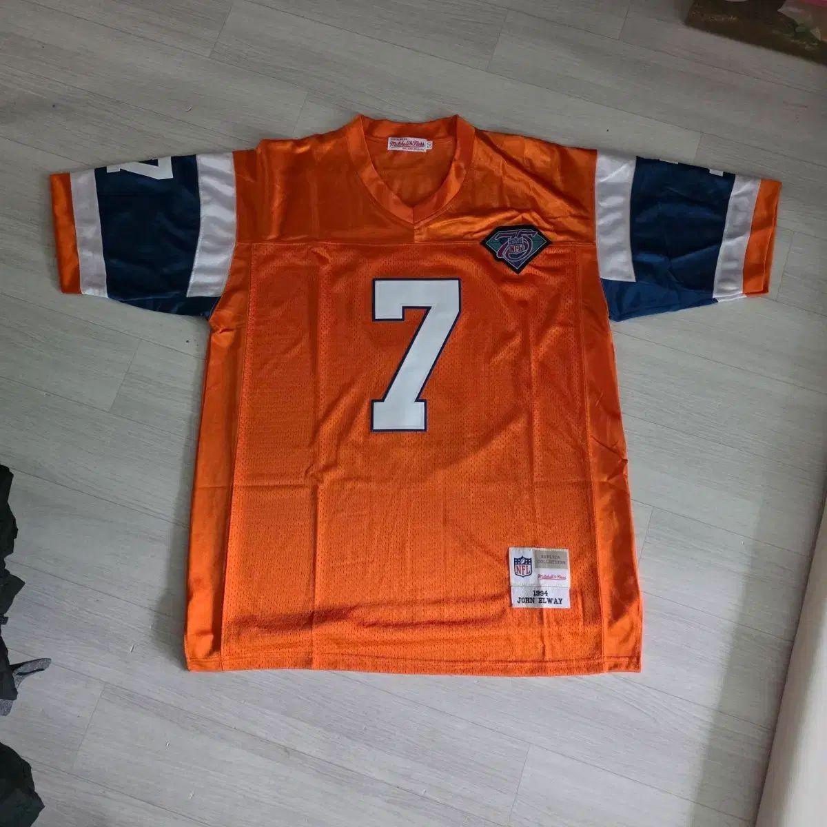 NFL デンバー ブロンコス ジャージ