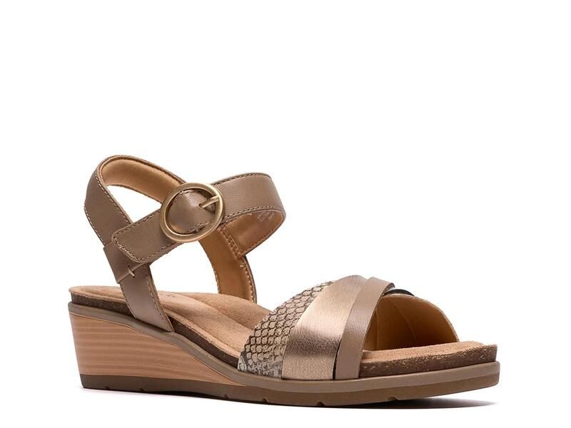 クラークス レディース シューズ サンダル Clarks Kacha Twist Wedge Sandal Taupe Leather トープ