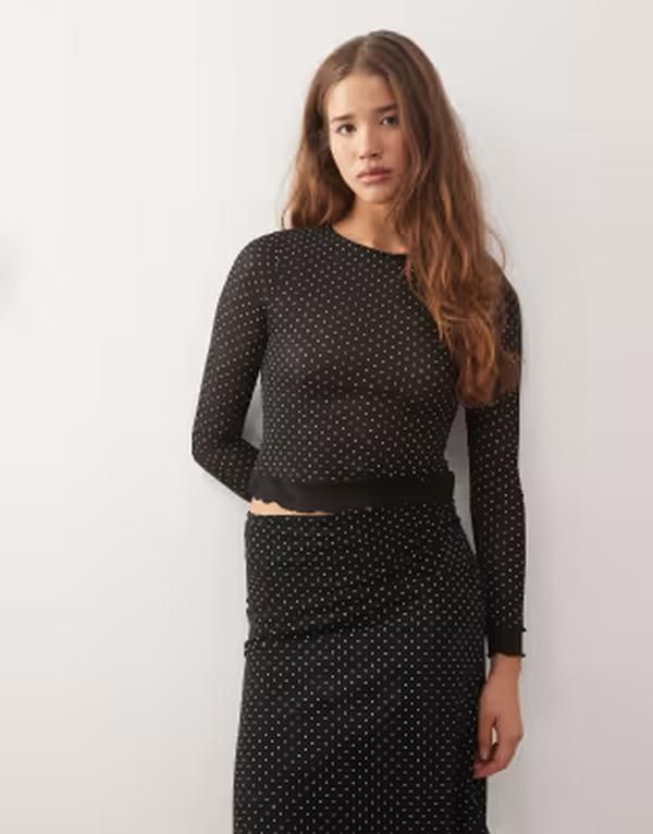 リクレイム ヴィンテージ レディース トップス シャツ ドット柄 ドット コントラスト Reclaimed Vintage long sleeve top with contrastrim in polka dot Black ブラック 9,110円