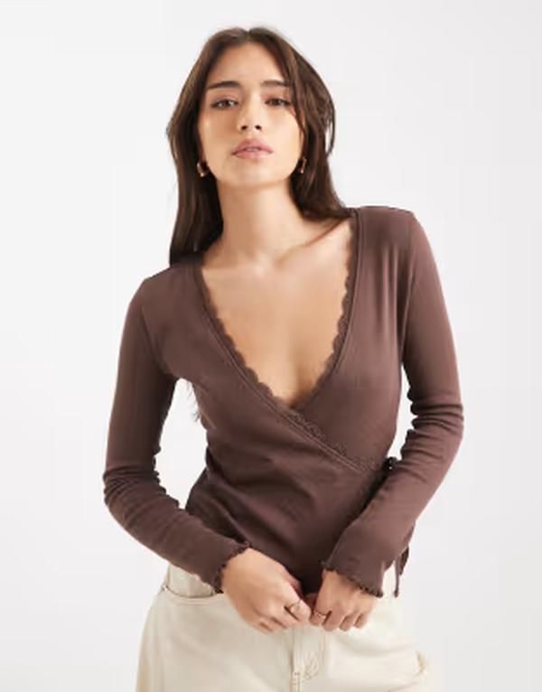 ミスセルフフリッジ レディース トップス シャツ Misselfridge pointelle wrap over top in chocolate チョコレート