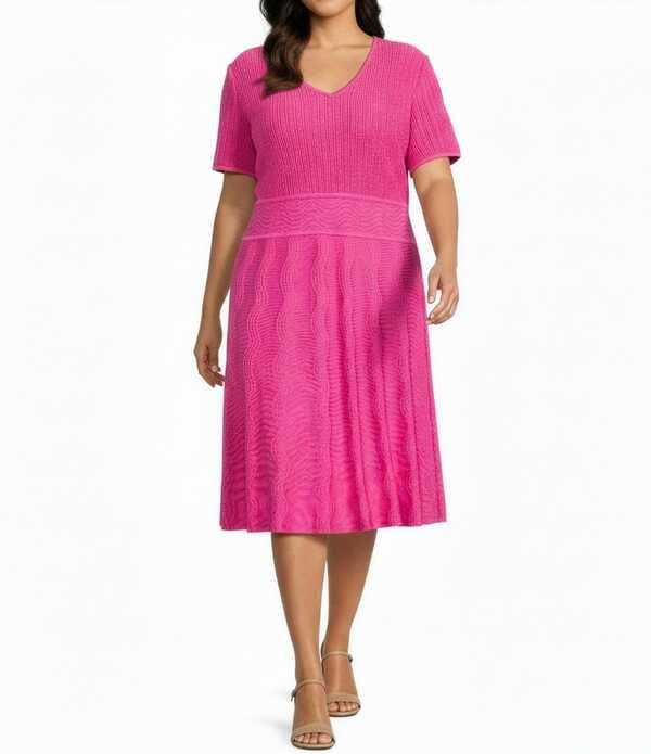 ミンウォン レディース トップス ワンピース Vネック プラスサイズ ミディ ニット Ming Wang Plusize Soft Knit VNeck Short Sleeve FitandFlare Midi Dress Carmine Rose