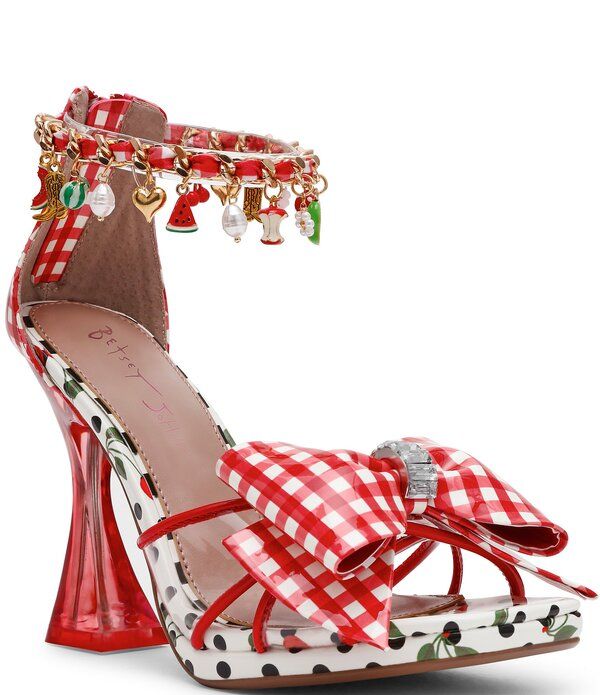 ベッツィジョンソン レディース シューズ サンダル ギンガムチェック ギンガム Betsey Johnson Margret Gingham Charm Embellishedressandals RedMulti レッド