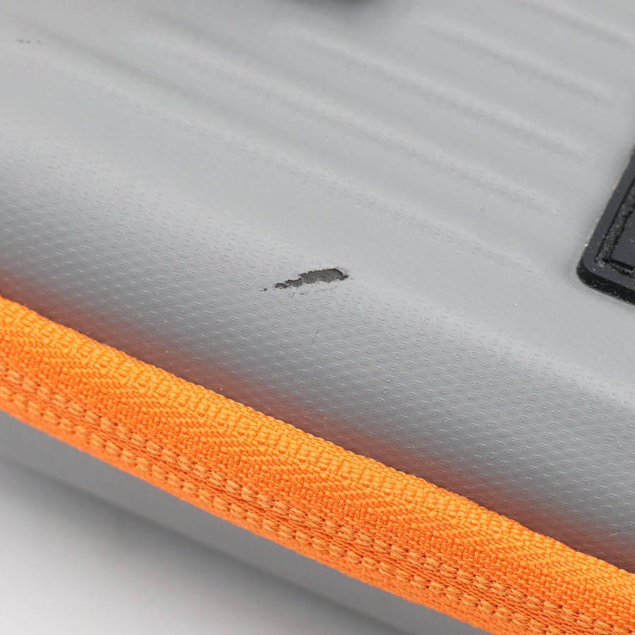 Bushnell PINSEEKER TOUR V5 SHIFT SLIM JOLT ゴルフ用レーザー距離計