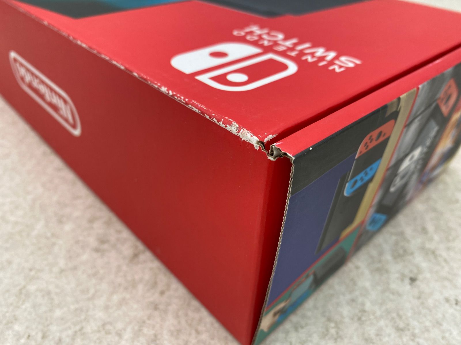 ◇Nintendo Switch Joy－Con（L） ネオンブルー／（R） ネオンレッド