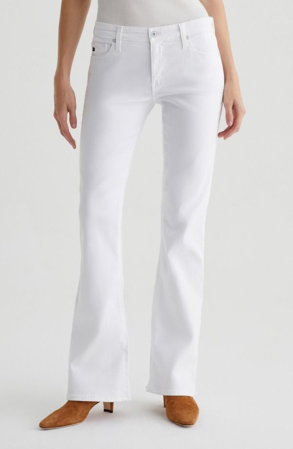 エージー レディース シューズ ブーツ・レインブーツカット ローライズ ジーンズ AG Angelow Rise Bootcut Jeans Gallery White ホワイト