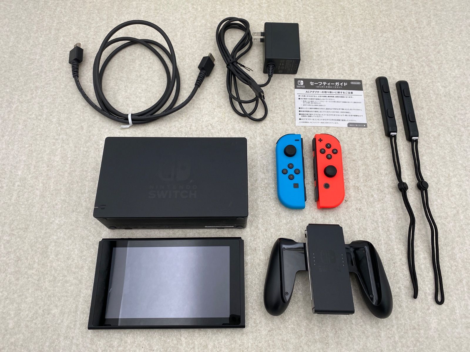 ◇Nintendo Switch Joy－Con（L） ネオンブルー／（R） ネオンレッド