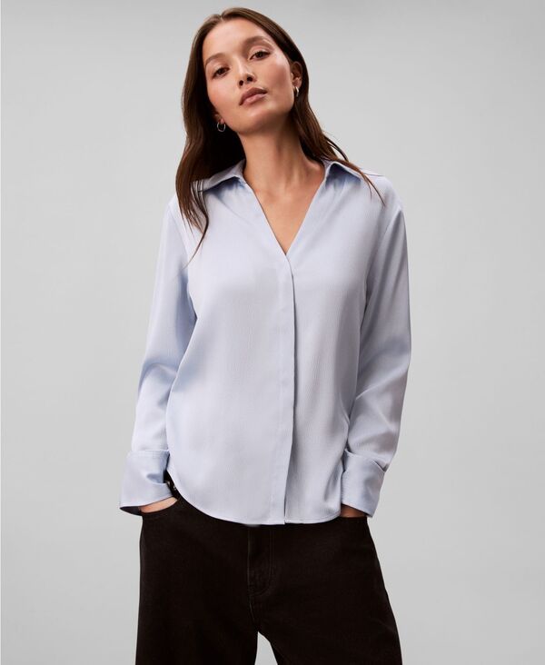 【送料無料】 カルバンクライン レディース シャツ トップス Womens Hammered Fitted Collared Shirt Breezy Blue