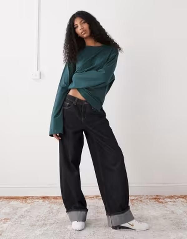 モンキ レディース トップス タンクトップ Tシャツ Monki oversized long sleeve Tshirt with side slits in dark Petrol green グリーン